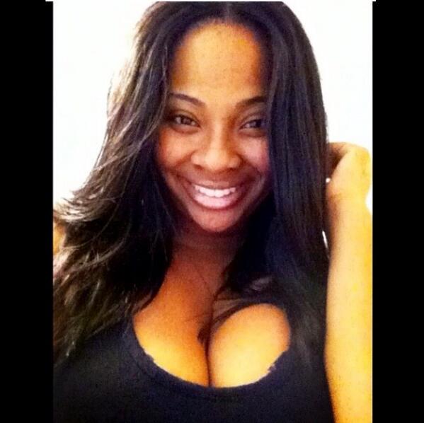 NotSoThick's tweet photo. #FuckYoTBT http://t.co/8uLYDC81PP