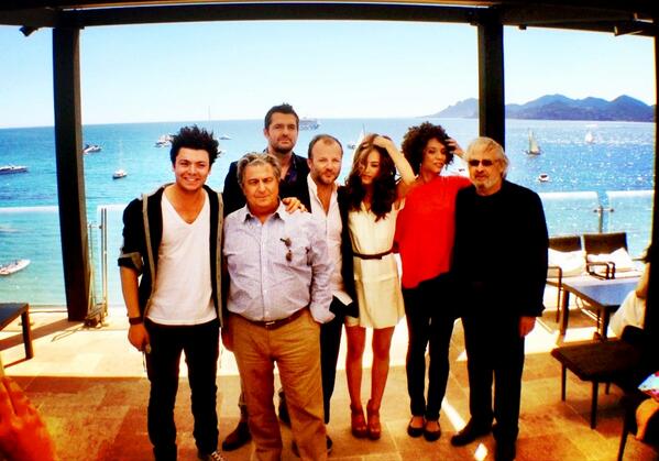 kevadamsss's tweet image. #LesProfsACannes ! En Live de Cannes pour les Itw ! Ce soir au GrandJournal !
#LesProfsPlusGrosSuccesFrancais2013