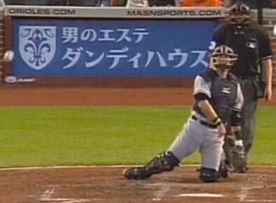 AlanOppe's tweet image. Strange: Japanese ad in Yankee-Orioles ballgame last night. Stranger: ad was for Dandy House dandy-house.co.jp/global/
