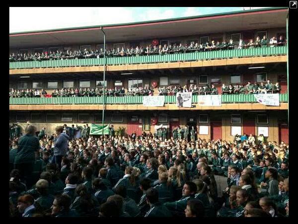 #skoolmetbestegees=Eldoraigne sonder vraag !! #classicclashes