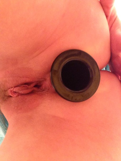 It's a great day for booty play ✌ http://t.co/i344WXm8YI