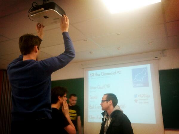 danielpetisme's tweet image. @clermontech se prépare pour #APIHour v2.0