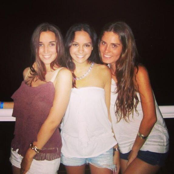 gvadri's tweet photo. I miss my girls @Anaalicarte @blancalisv http://t.co/G28PyAEwr8