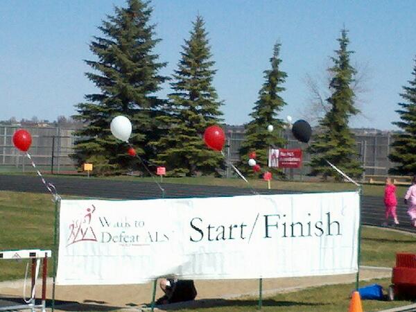 Bryan_Conover's tweet image. #startfinishline at the walk to beat #ALS great walk for a great cause @justinec86