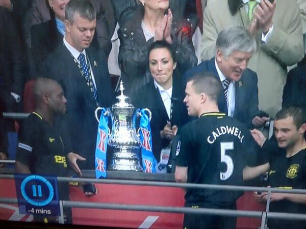 That bird from Chelsea giving the cup out, why not #shesrightfit