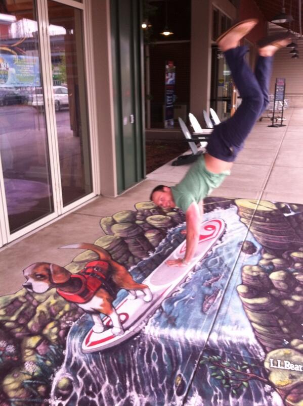 Squatin135's tweet photo. Just getting gnarly at #LLBEAN3D #nobigdeal http://t.co/B4fSmS3Jf5