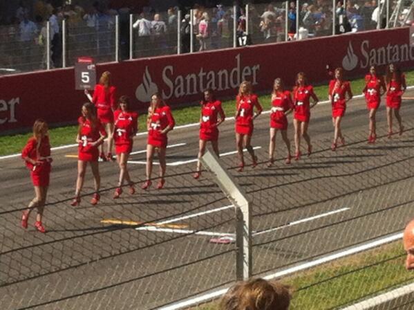 mndavies2003's tweet photo. F1 Grid Girls http://t.co/GpKk2LuPo5