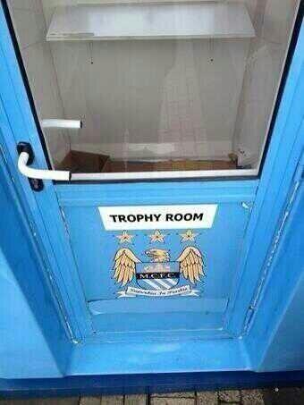 Manchester United News On Twitter Man City S Trophy Room