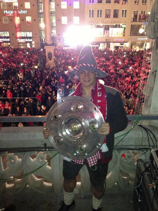 Da ist das ding.......:))))))))) grüsse aus dem rathaus am marienplatz....:)))))) XS