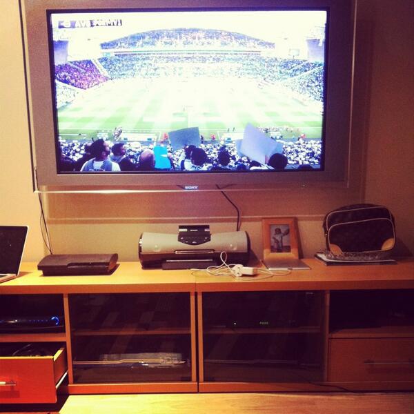 Watching Portuguese derby Porto vs benfica