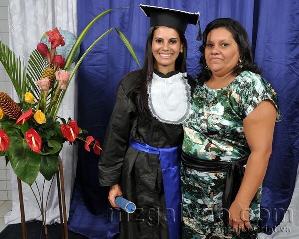 danieletmad's tweet photo. Feliz dia das mães para minha mãe Jarlene Macêdo http://t.co/G8SKUjVv4a