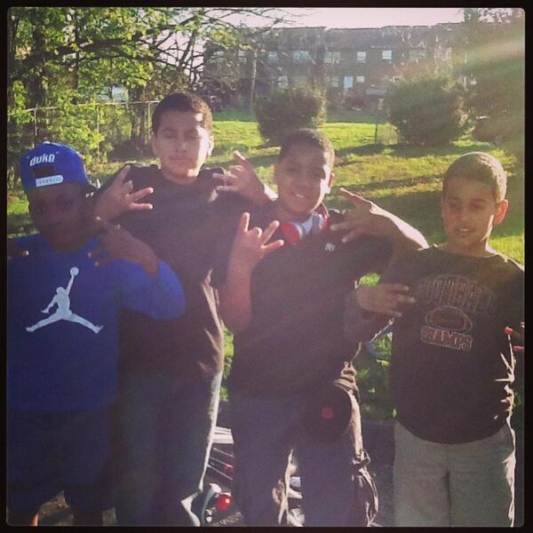 Johnnypc2's tweet image. My niggas