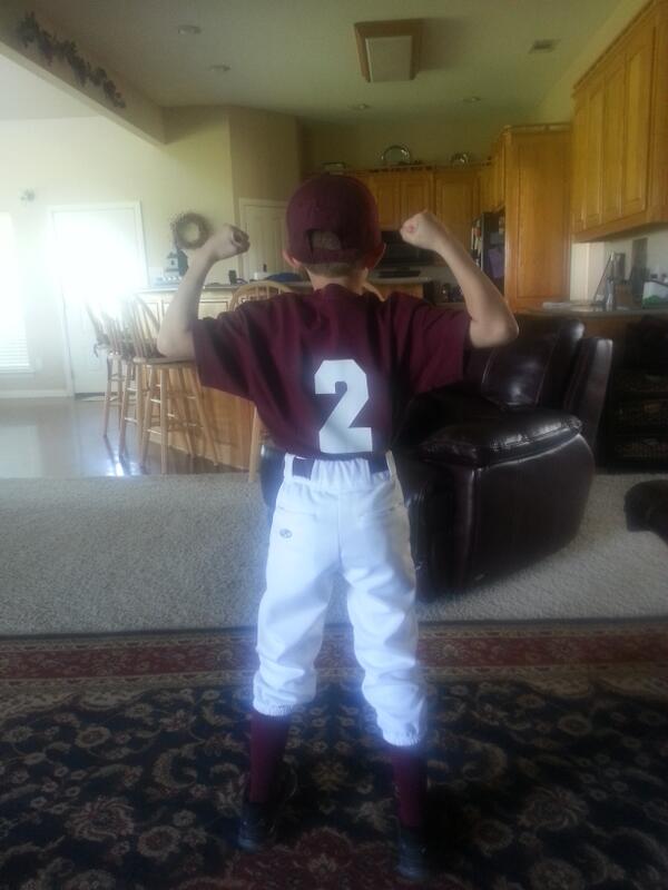JohnErisman's tweet photo. @JManziel2 Kyle hit his first homerun today and said "That's how Johnny Football does it." http://t.co/3Ta0Rz1FPo