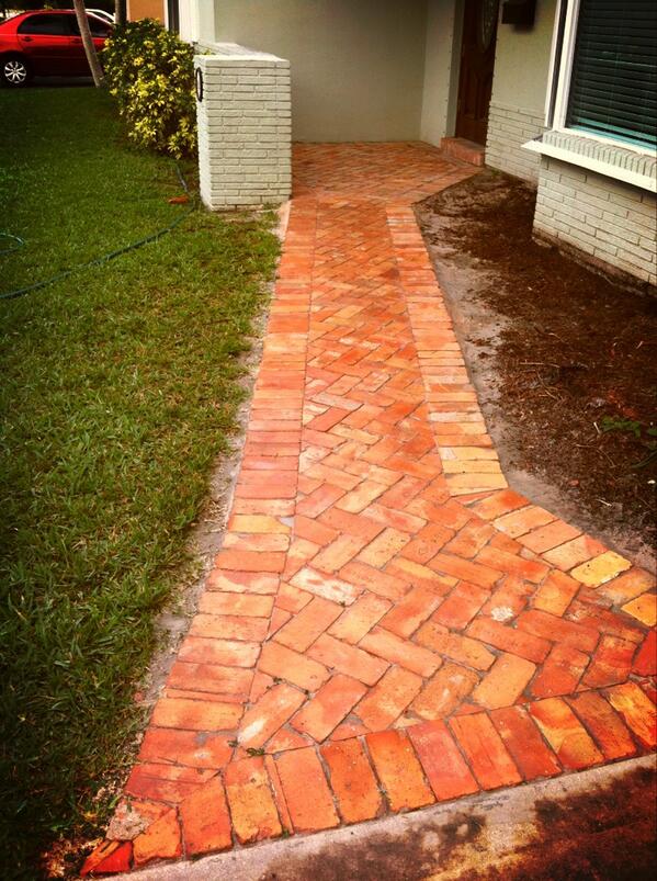 MiamiBrick tweet picture