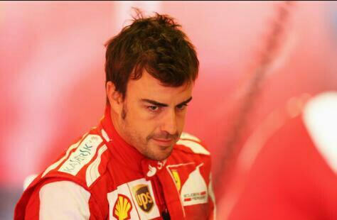FakeLeeMckenzie's tweet photo. Looking kinda evil there @FakeFernando.. 0__o http://t.co/9rZ6xzNJ29