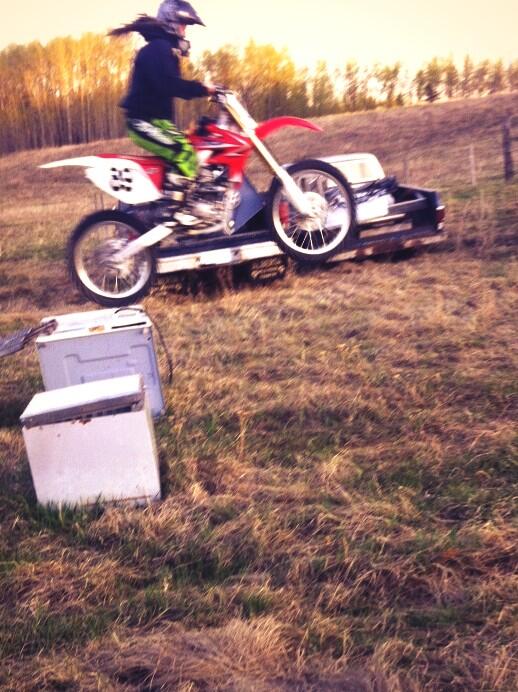 KlainMegan's tweet photo. Making jumps out of washing machines haha! #classy #brap http://t.co/D9oEK40Z9f