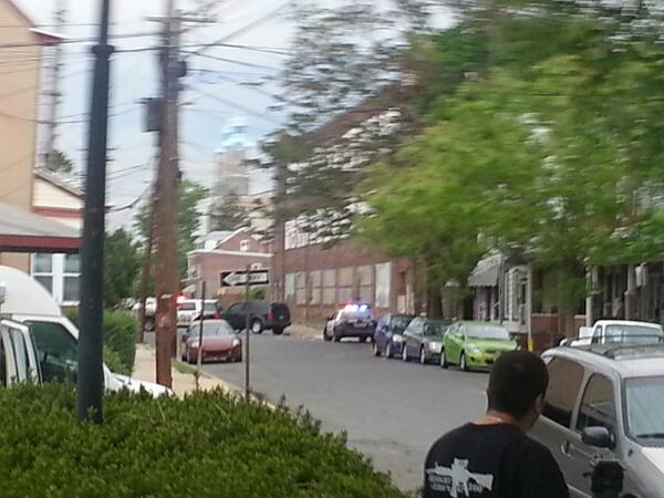 AfricanSugar1's tweet image. Trenton Hostage tragedy 5-11-2013. May God be with this family during this time.