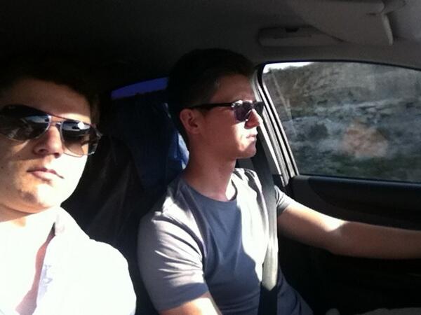 kikomacan's tweet photo. On the road @AndriaMacan http://t.co/ZFD8j5rR1W