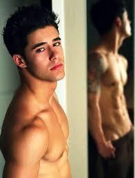 Boyz_Wit_Abs's tweet photo. http://t.co/DH6LZd0CKY
