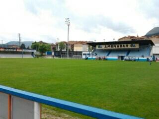 AnderBorr's tweet photo. baia alfombraa http://t.co/pLD40fxRAB