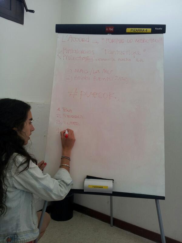 GabiCaruana's tweet photo. Postureo nivel: @LuciaBFL @anafcerezo @labartad #puesok http://t.co/cfNN1ZW08X
