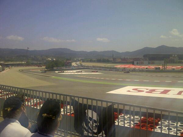 ROrtiz75's tweet photo. @Montmelo, Catalunya. Vamos @SChecoPerez http://t.co/4ZtCpMMf1s