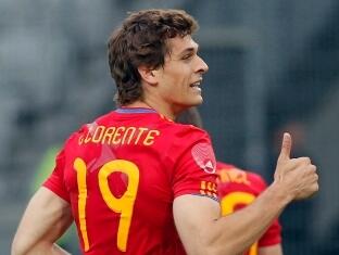 LLorenteFans_9's tweet photo. #FOTO RT SI PIENSAS QUE LLORENTE VA A TRIUNFAR EN LA JUVENTUS http://t.co/YvmVUH6kt3