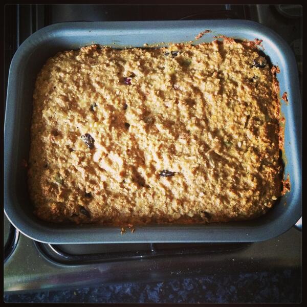 amylaughton's tweet image. Sunday baking @WeightWatchers fruit and nut energy bars #4PP