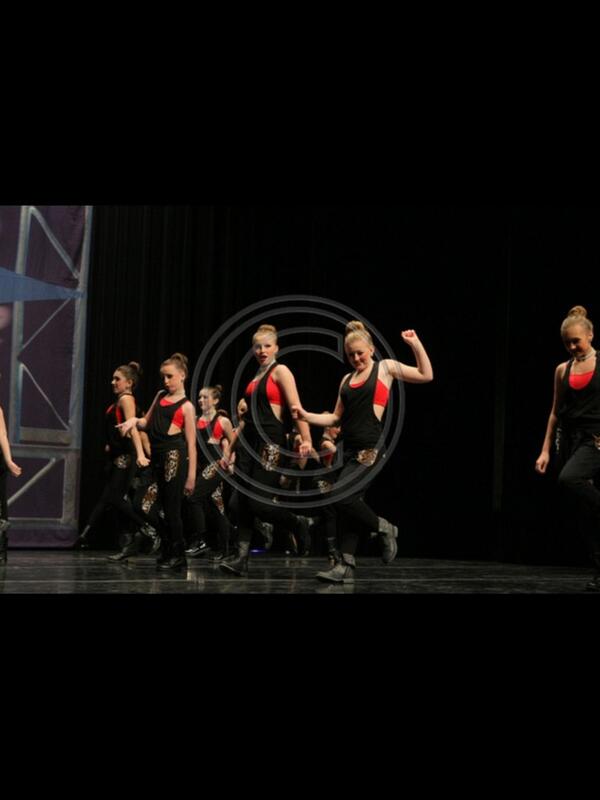 I couldn't be where I am without my mommy❤ #loveher #dancemom