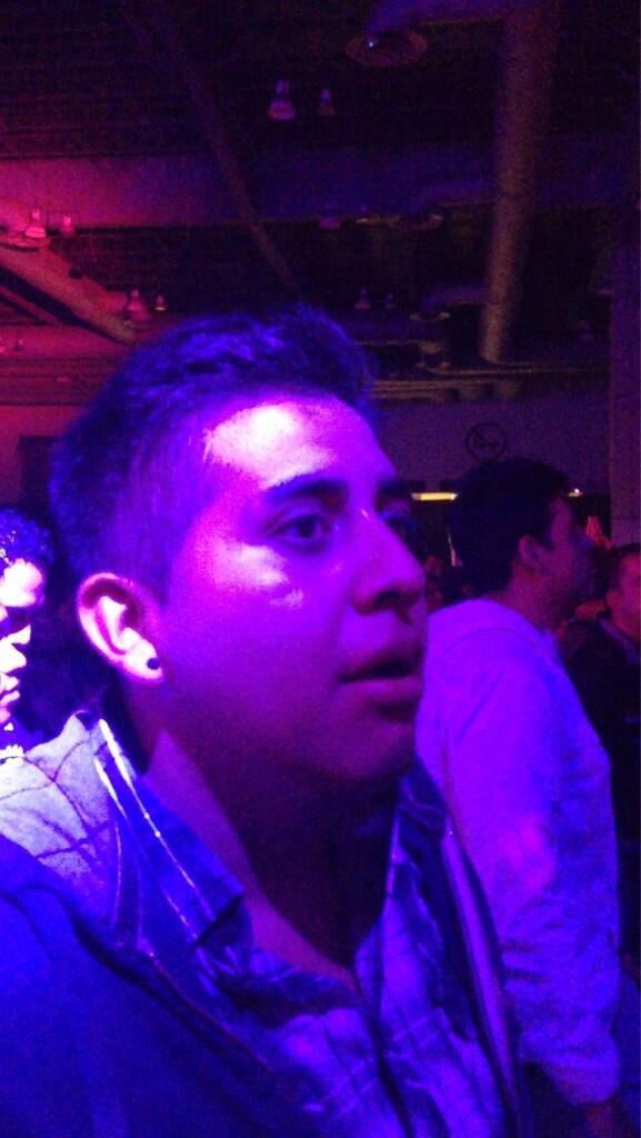 Mondra17Roberto's tweet photo. @cafeolemx  @HotRobMX 

La cara de mis compañeros al ver las bailarinas de Ibiza ;) http://t.co/ZVQDrNYTNi