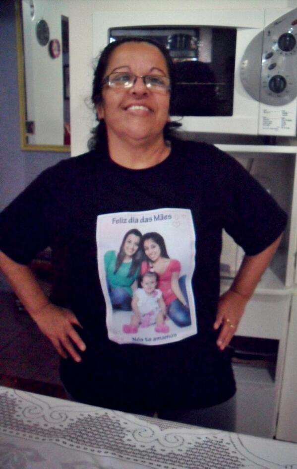 _tamicarvalho's tweet photo. mãe, pai, melhor amiga, minha rainha eu te amo s² http://t.co/m5NWnVtpCY