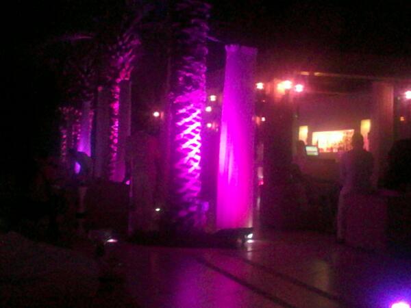 BrianFulk's tweet photo. In Dubai http://t.co/YbO5kYvBqx