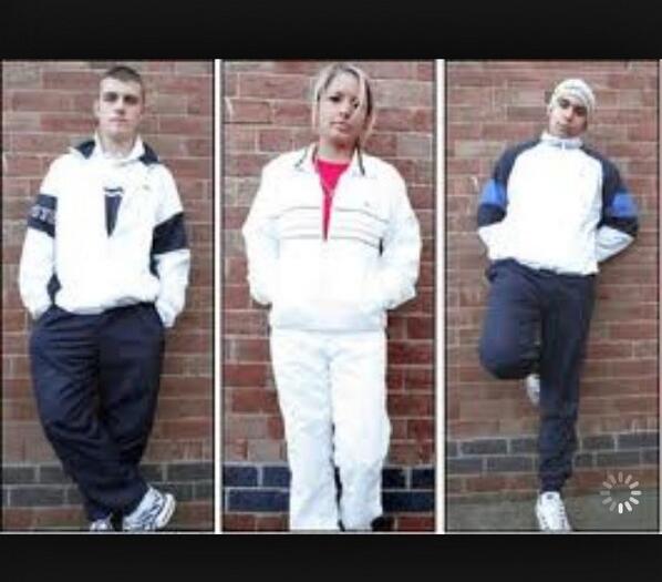 FullGreyTracky's tweet photo. Back of the wall 2k11 http://t.co/lguUHjY7Kj
