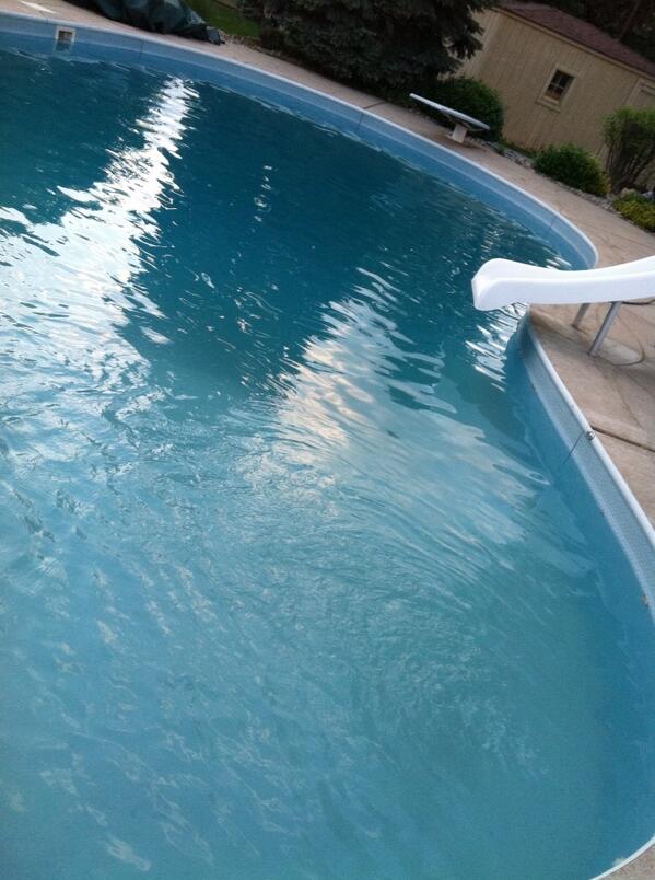 Anna_Rich17's tweet image. PARTY AT MY HOUSE😝🌞🏊🎉 #openpool