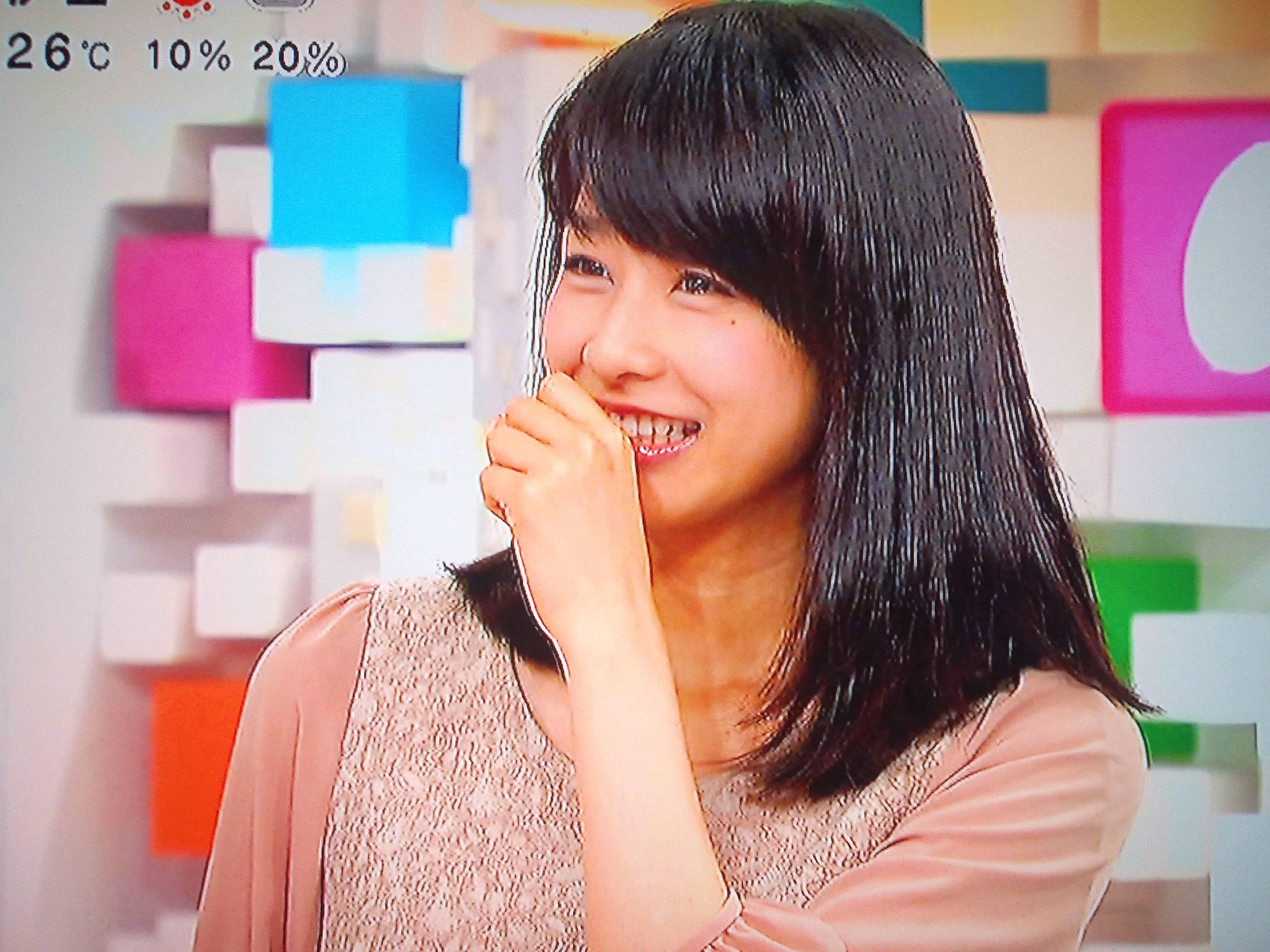 たつ カトパンが黒髪に成ってる 三宅さんに突っ込まれてた めざましテレビ フジテレビ Fujitv 加藤綾子 Http T Co Favx9fe5hf Twitter