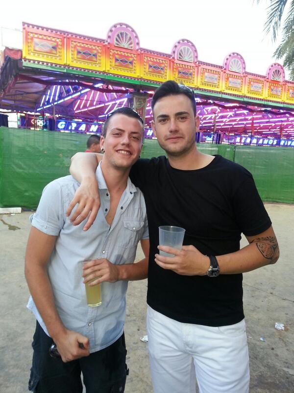 millanrute's tweet photo. Con mi hermanito http://t.co/gg0vifT2AY