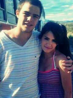 eb_victor's tweet photo. @Lucia_EB_ y @eb_victor http://t.co/XCVEbzajQP