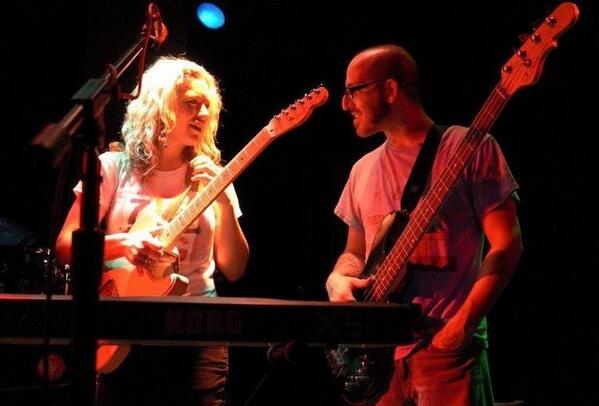 cprince22's tweet photo. TONIGHT - TT the Bears - we hit @ 10 - music starts @ 9  #partytime http://t.co/QkKqpO3o0T