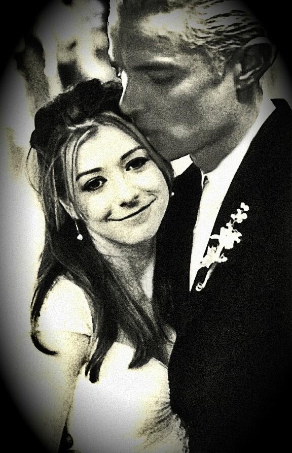 In the words of a dear friend: This account will now be boxed and shelved. Perhaps it'll turn up someday.