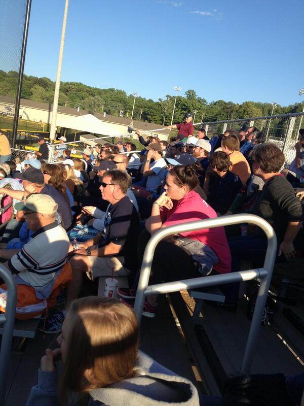 HVA_baseball's tweet photo. Packed game tonight 👏 http://t.co/msP8gtdrYp