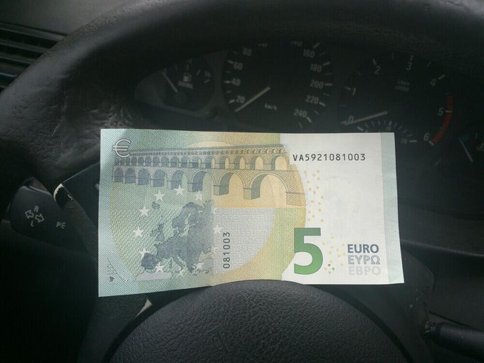 Los nuevos billetes, parecen de monopoli http://t.co/nrSUlfzeRT<a href="/tag/daysgone"class="tags"><span>#daysgone</span></a><a href="/tag/coronavirus"class="tags"><span>#coronavirus</span></a><a href="/tag/pandemia"class="tags"><span>#pandemia</span></a>