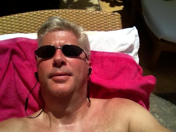 BrianFulk's tweet photo. In Dubai. http://t.co/c6IQL7yXNX