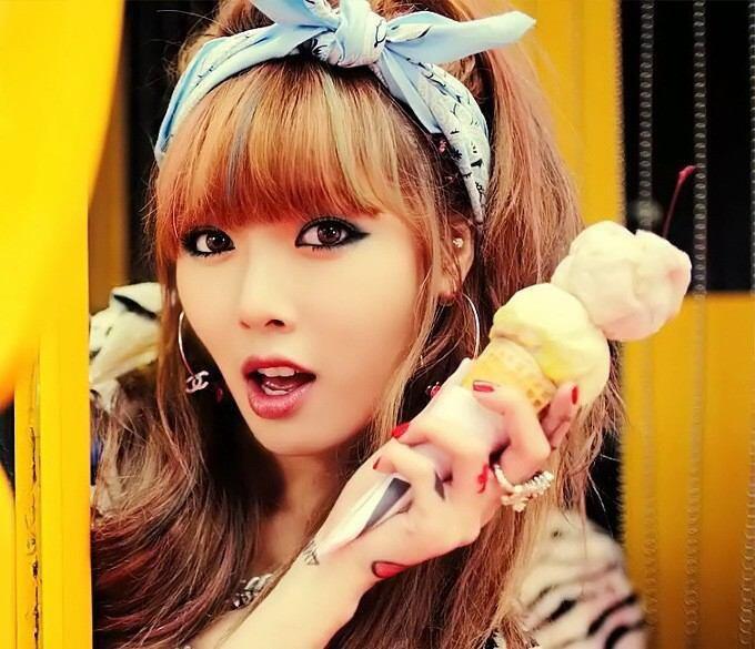 Hyuna Hyunabot6 Twitter