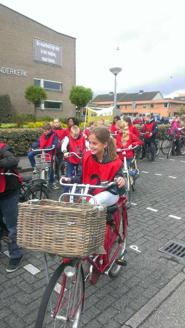 PcbsRehoboth's tweet image. Daar ging groep 7 vanmorgen!