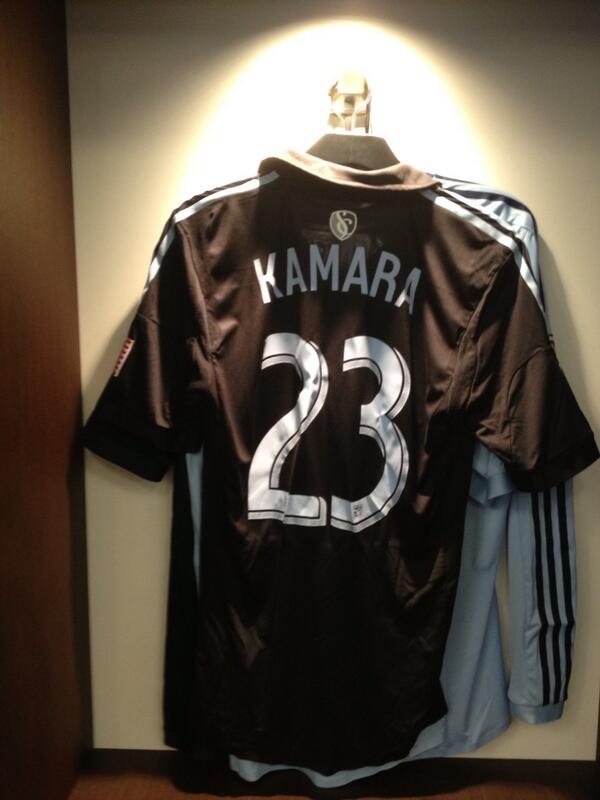 Bradenshope's tweet photo. @sportingkc and @keikamara   getting ready for the calendar photo shoot. Take THAT cAncer!! :) http://t.co/xHtcNi8MV1