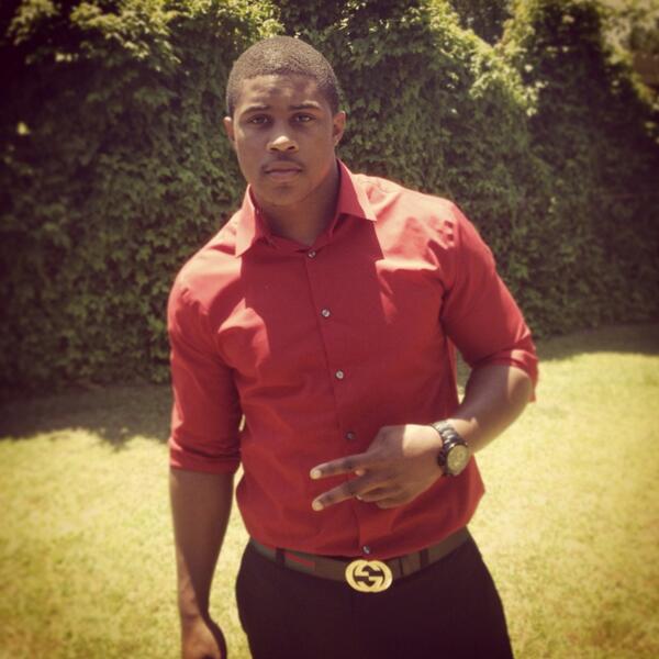 Tellemnut's tweet photo. Just me http://t.co/X4h65to5Kh