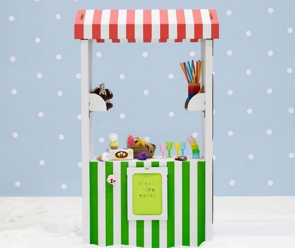 madewithlof's tweet photo. ¿Nadie me avisa de que esta maravilla está en @IKEA_Spain? Lof Shop mola, pero esta shop de cartón tiene lo suyo! ;) http://t.co/6d9PcCGlBc
