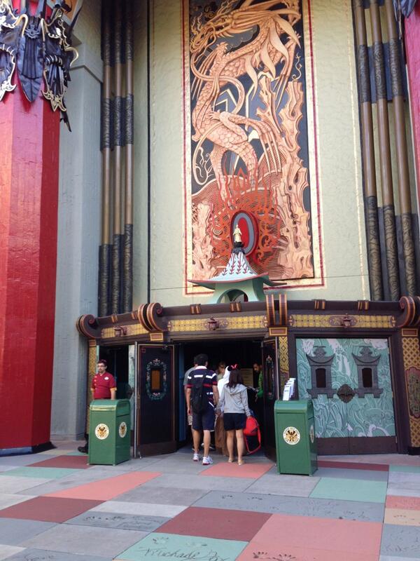 TheDisneyLife's tweet photo. I don't think I've ever seen them use the front entrance at The Great Movie Ride. http://t.co/rphZNk34oE