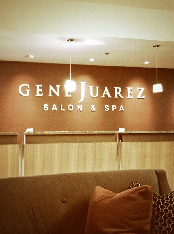 SeaGalAngela's tweet photo. Makeover Time!! Yeee!!! #GeneJuarez #makeup #newHaircut #soExcited http://t.co/cN80z9O3IC