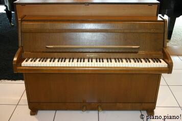 PeterHuwig's tweet photo. Angebot der Woche:
Klavier Schimmel  Mod. 99 in Eiche braun. Nur € 1390,-. klaviergebraucht@freenet.de http://t.co/11uLGa1GwE